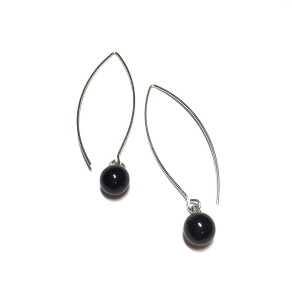 Black Long Wire Lucite Silver Rain Drop Earrings - Picture 1 of 5